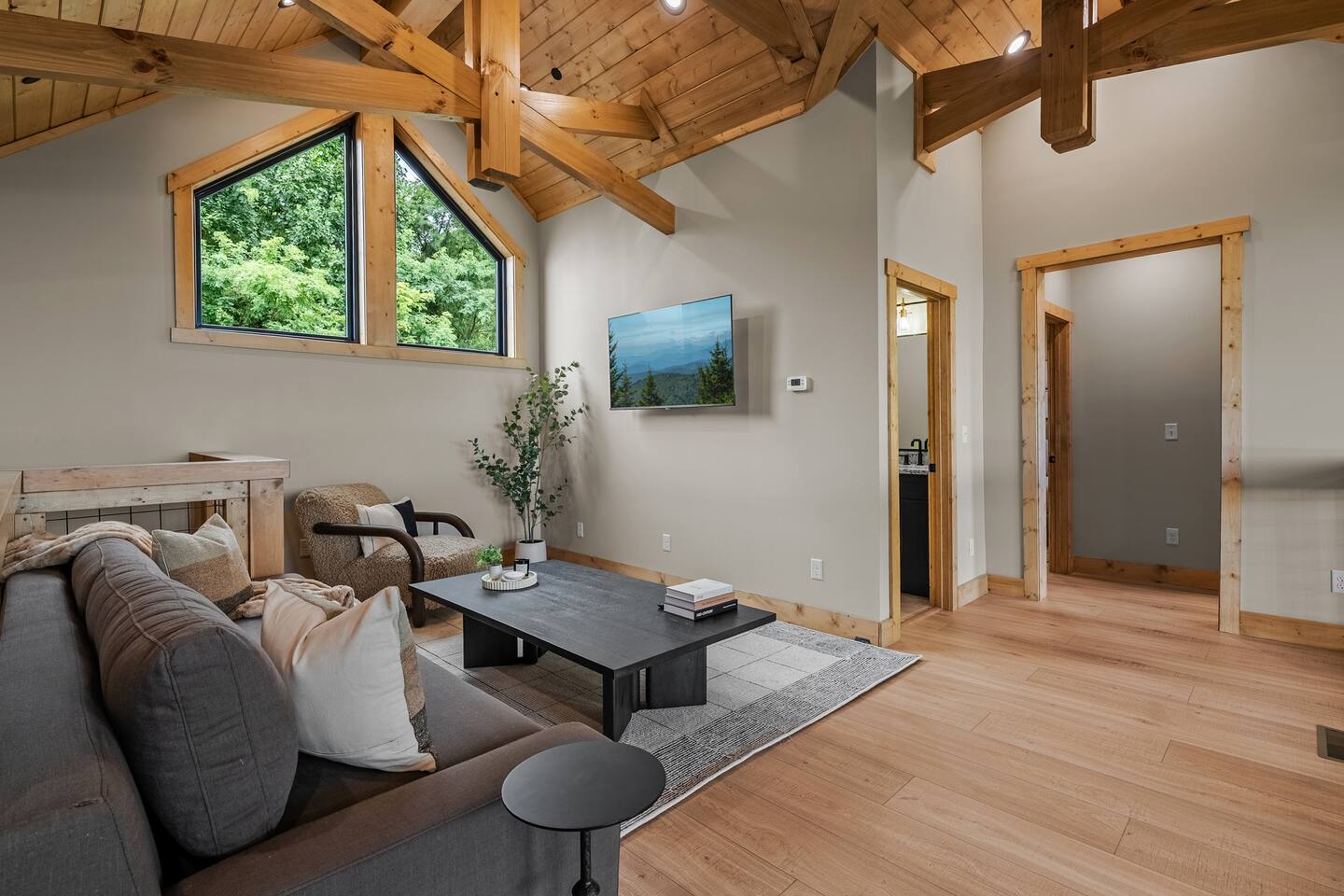 The View @ Piney – Swim Spa, Theater & Mountain Views – Gatlinburg, Tennessee cabin rental (photo 3)