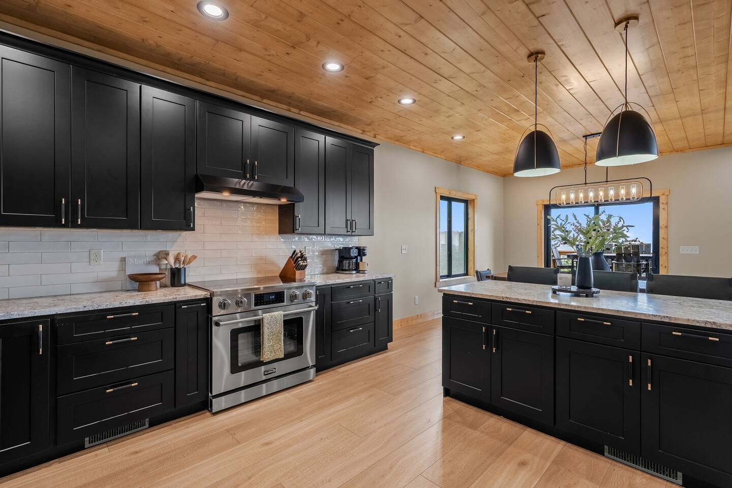 The View @ Piney – Swim Spa, Theater & Mountain Views – Gatlinburg, Tennessee cabin rental (photo 9)