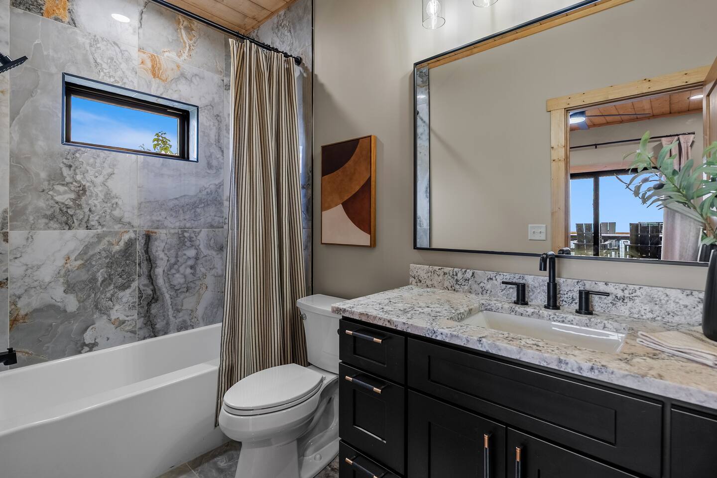 The View @ Piney – Swim Spa, Theater & Mountain Views – Gatlinburg, Tennessee cabin rental (photo 28)